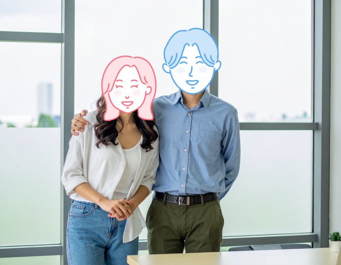 幸せそうに寄り添う30代のカップル